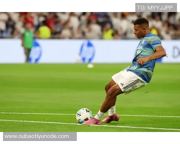 姆巴佩社交媒体分享团结照片期待国家德比再创佳绩 姆巴佩社交媒体分享团结照片期待国家德比再创佳绩