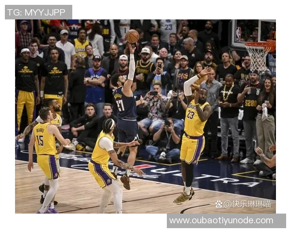 内外结合!米切尔与小莫布里上半场各自贡献12分5篮板2助攻表现出色 内外结合!米切尔与小莫布里上半场各自贡献12分5篮板2助攻表现出色